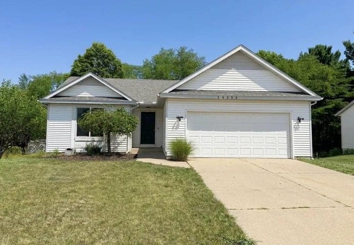 14313 Spruce Hollow Drive, Holland, MI 49424