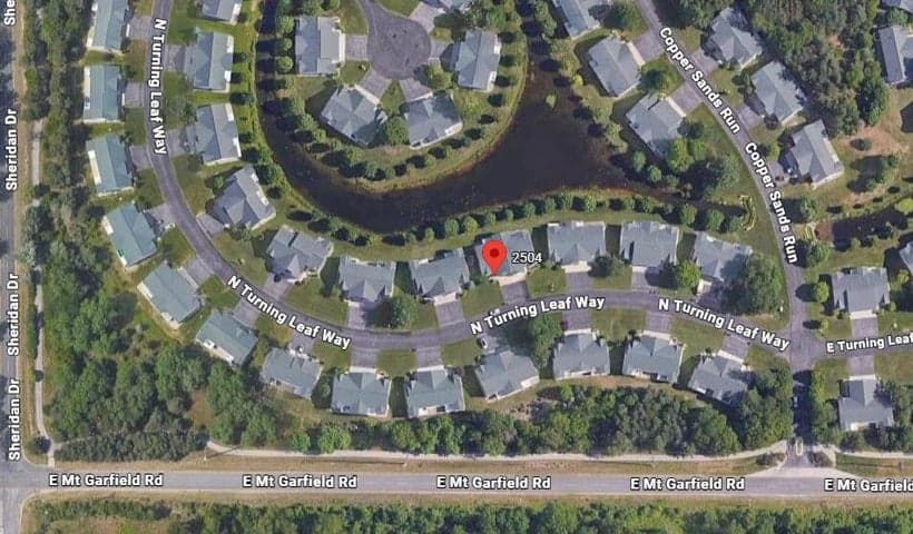 2504 E Turning Leaf Way, Fruitport, MI 49415