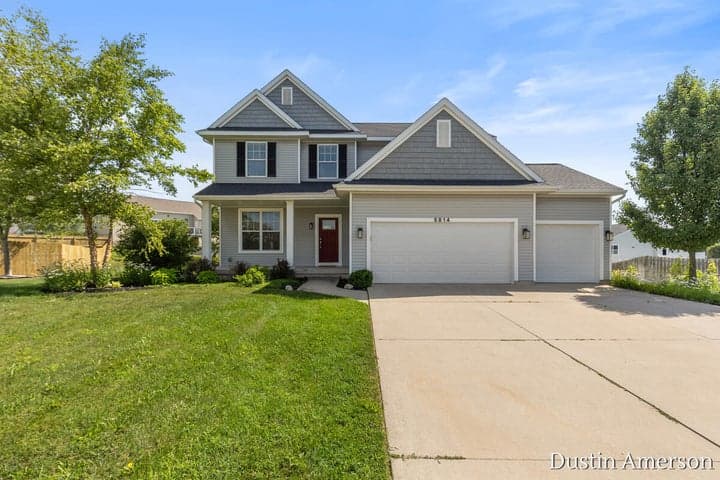 5814 Sage River Court SW, Wyoming, MI 49418