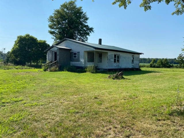1296 Burlington Road, Union City, MI 49094