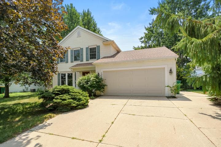 1555 Redstock Avenue, Portage, MI 49024