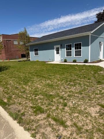 303 Middle Street, Three Rivers, MI 49093