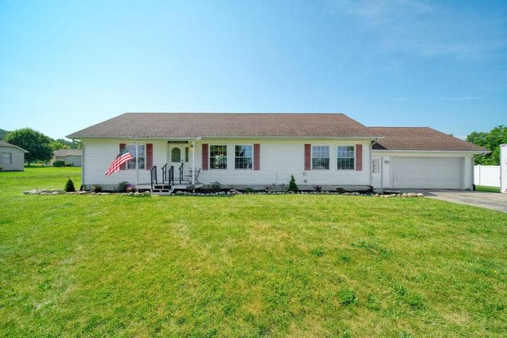 225 W Birch Street, Litchfield, MI 49252