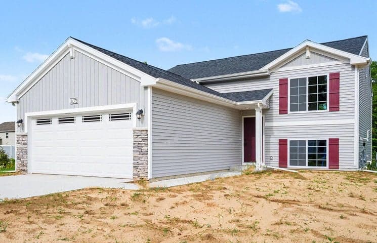 71372 Embassy Road, Edwardsburg, MI 49112