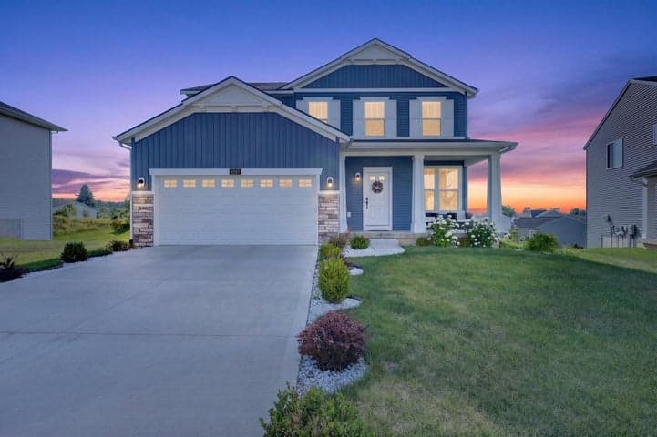 8297 Brickley Street SE, Byron Center, MI 49315