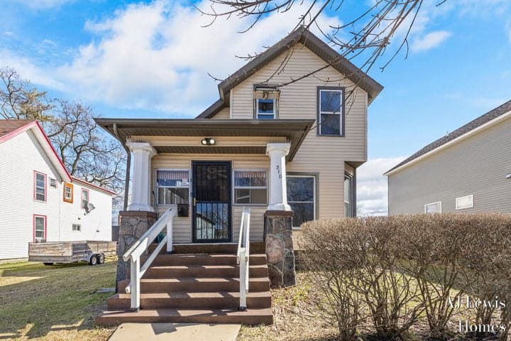 510 La Grave Avenue SE, Grand Rapids, MI 49503