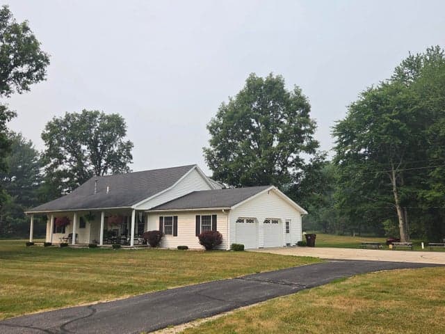 7202 S Garlock Road, Carson City, MI 48811