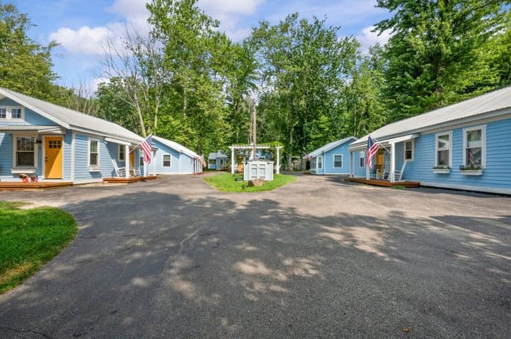 5358 Paw Paw Lake Road, Coloma, MI 49038