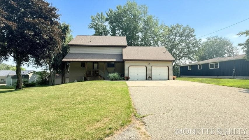 2883 Lakeshore Road, Twin Lake, MI 49457
