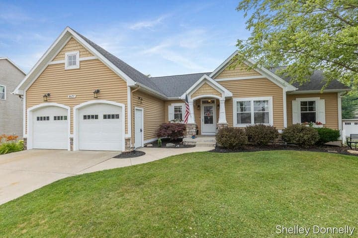 8677 Shore Way Drive SW, Byron Center, MI 49315
