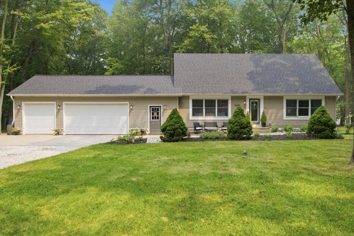 13650 148th Avenue, Grand Haven, MI 49417