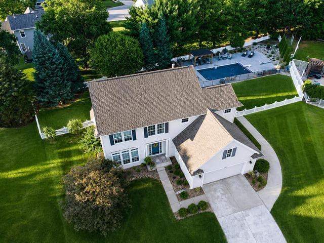 9861 Chambray Street, Portage, MI 49002