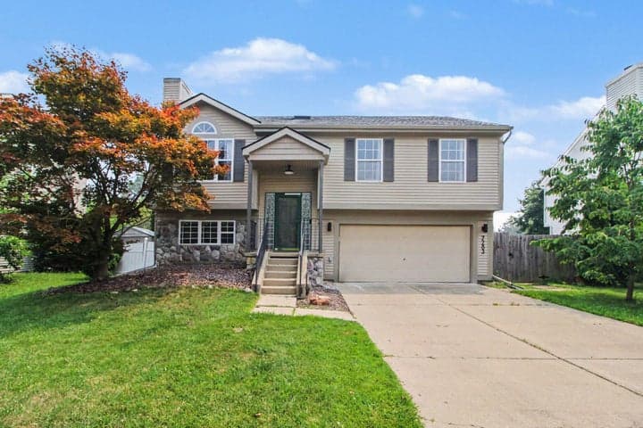 7283 Streamwood Drive, Ypsilanti, MI 48197