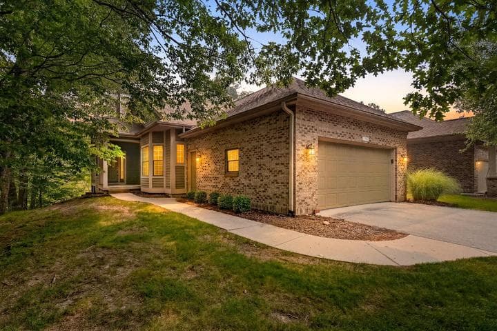 1718 Big Timber Court NE, Grand Rapids, MI 49505