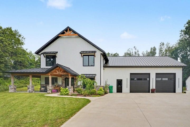 66155 Evergreen Court, Sturgis, MI 49091