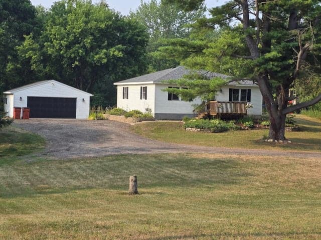 11917 5 Mile Road NE, Lowell, MI 49331