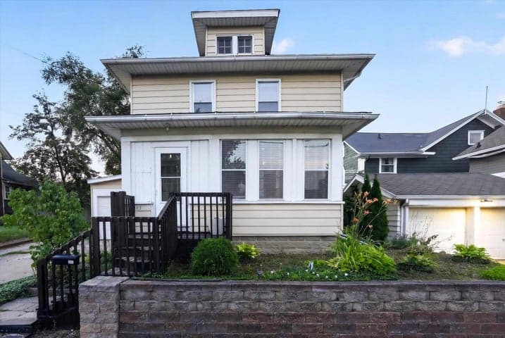 406 Garfield Street, Jackson, MI 49203