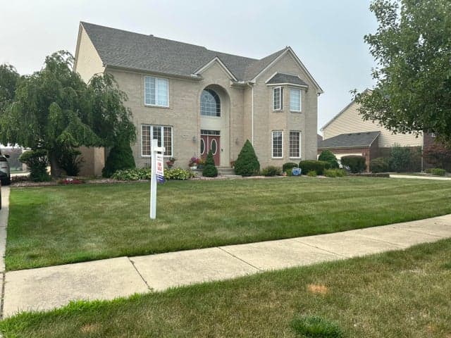 49182 Woodson Way, Canton, MI 48187