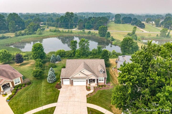 8736 Mount Rainier Circle, Lansing, MI 48917