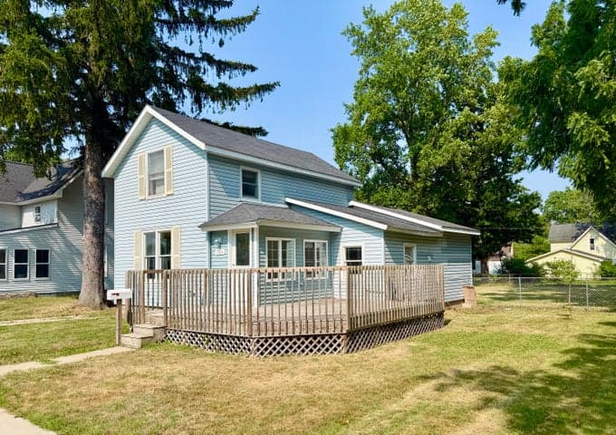 1304 Pearl Street, Lake Odessa, MI 48849