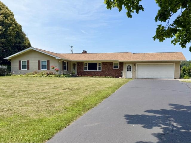 14607 15 Mile Road, Marshall, MI 49068