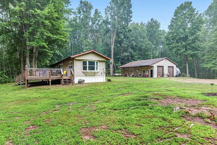 8045 W 16 Mile, Bitely, MI 49309