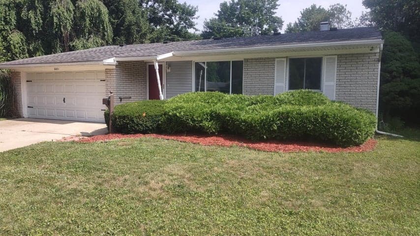 8601 Cedar Court, Ypsilanti, MI 48198