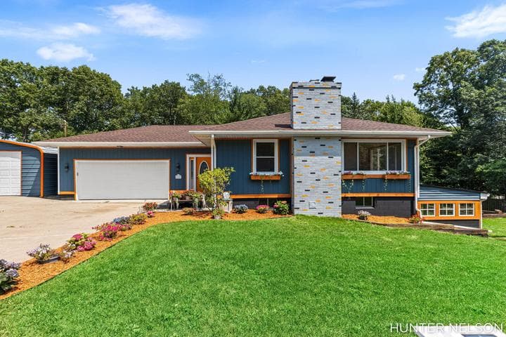 840 Andree Road, Muskegon, MI 49445