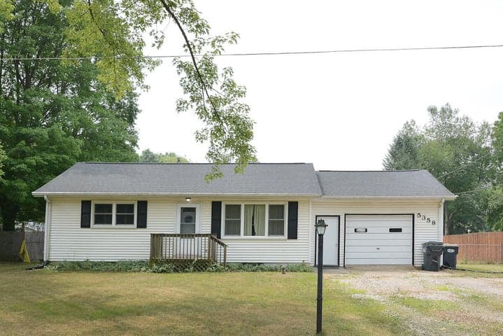 5358 E S Avenue, Vicksburg, MI 49097