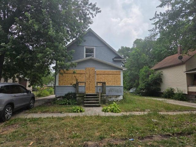 597 Orchard Avenue, Muskegon, MI 49442