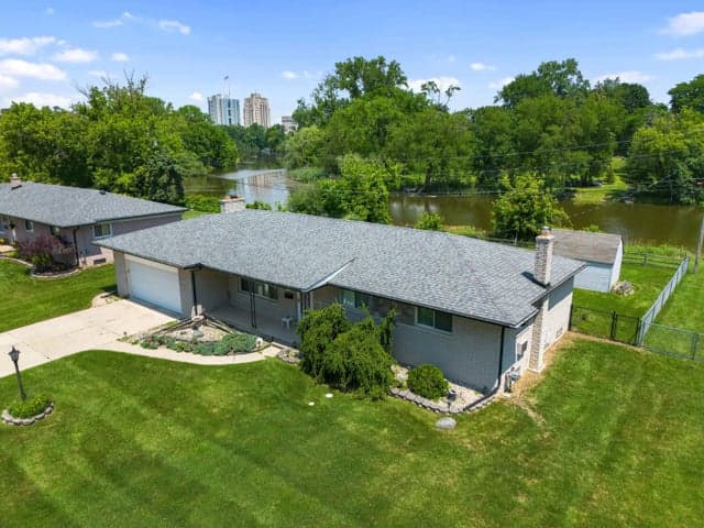 175 Clinton River Drive, Mount Clemens, MI 48043