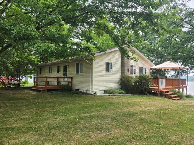 6066 N Island View Lane, Irons, MI 49644