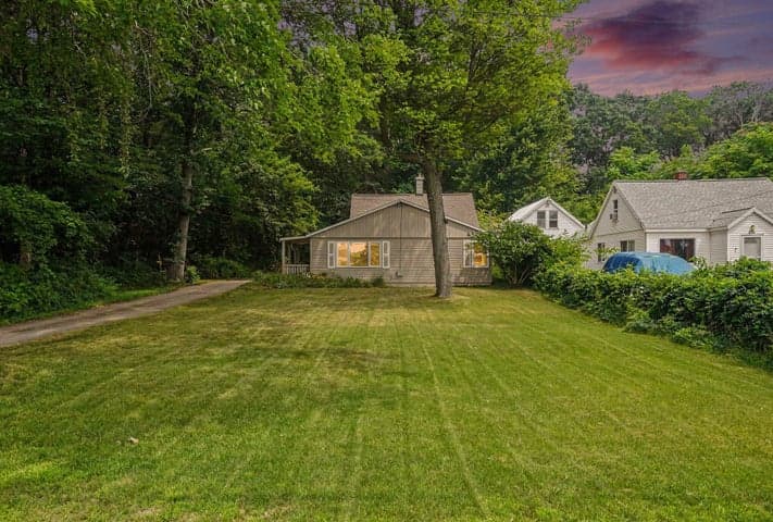860 E Norton Avenue, Muskegon, MI 49444