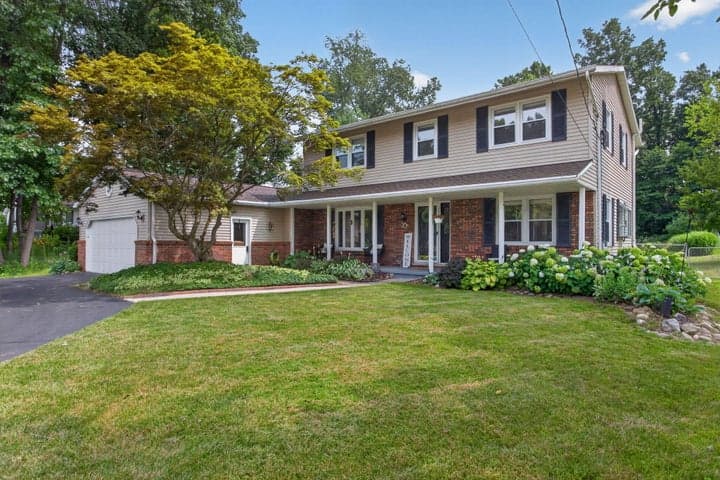 3125 Fawn Lane, Jackson, MI 49201