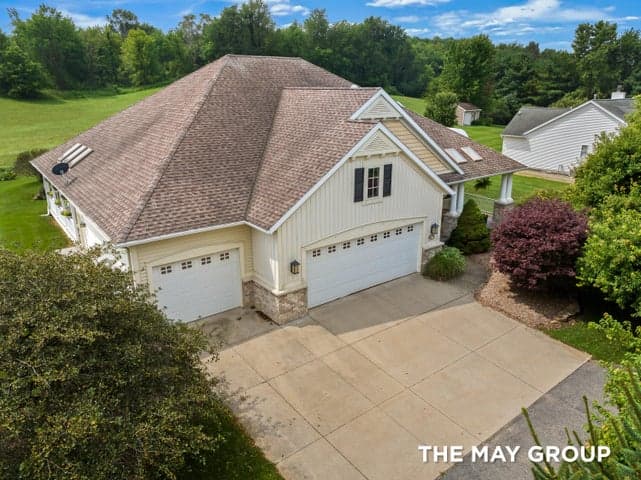 862 Camellia Lane, Wayland, MI 49348