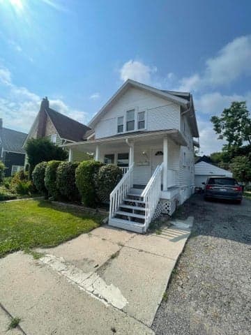 963 Washtenaw Avenue, Ypsilanti, MI 48197