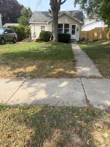 965 Garfield Avenue NW, Grand Rapids, MI 49504