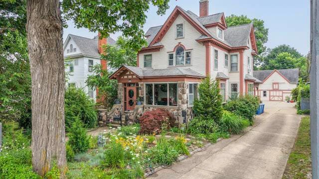 161 W Chicago Street, Coldwater, MI 49036