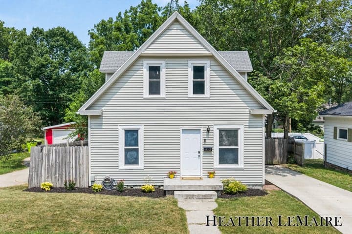 412 W Orange Street, Greenville, MI 48838