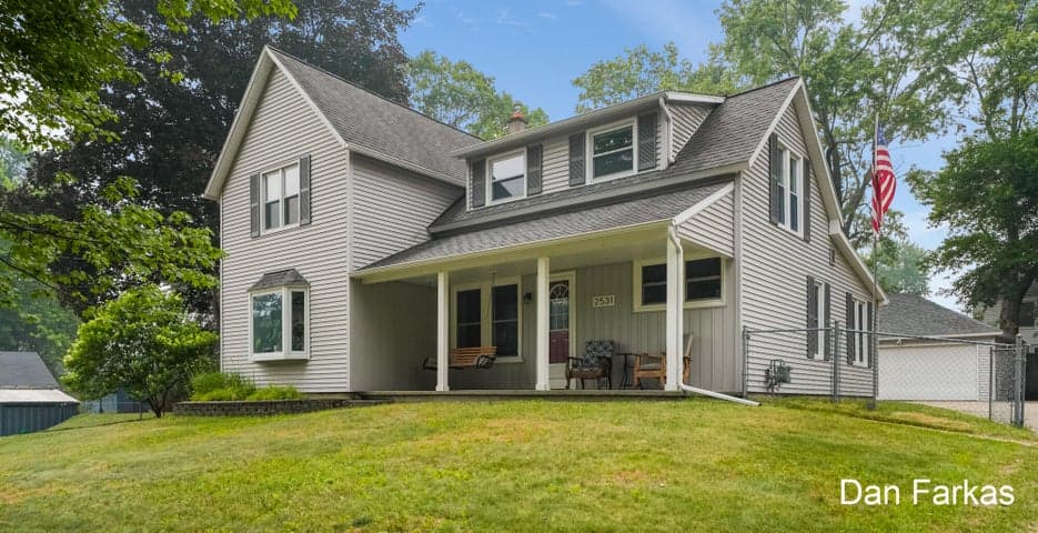 2531 Miller Avenue NW, Grand Rapids, MI 49544