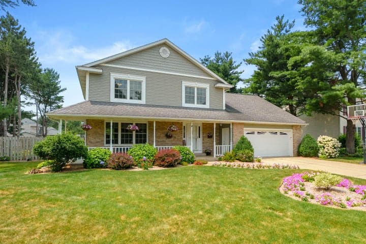 6118 Sablewood Circle, Portage, MI 49024