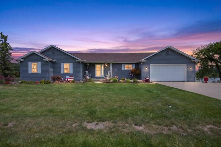 7070 Donegal Drive, Onsted, MI 49265