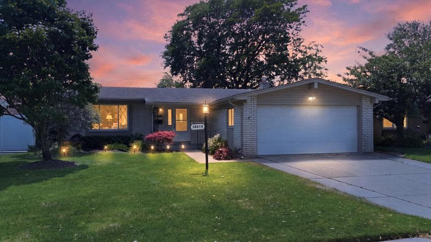 38515 Grandon Street, Livonia, MI 48150
