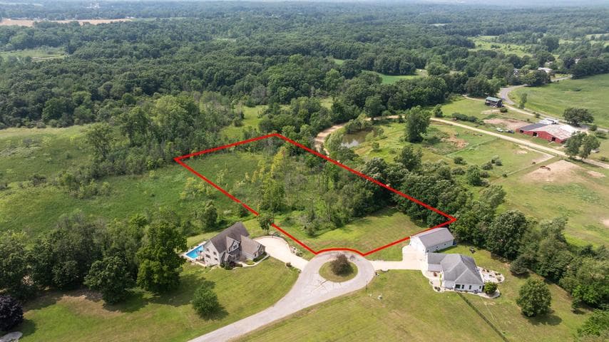 2728 Carric Court 11, Jackson, MI 49201
