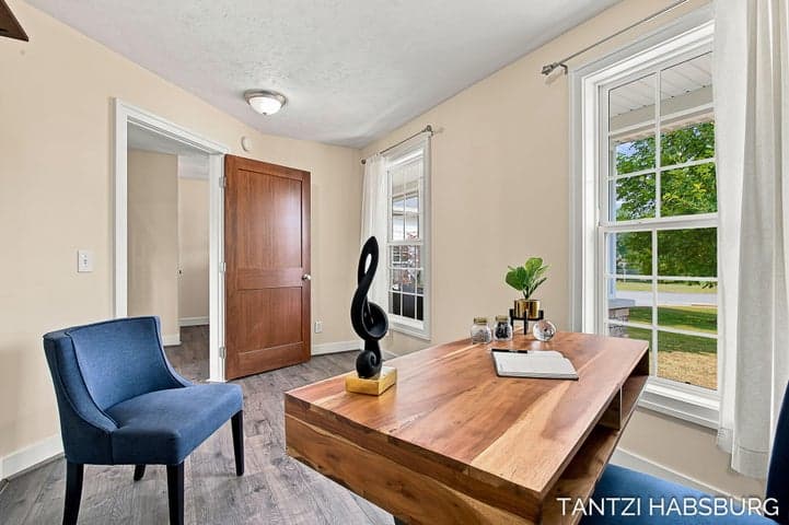 Photo 6