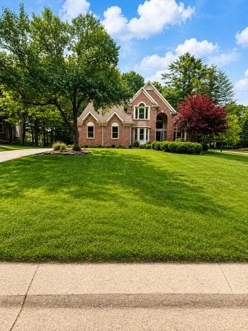 244 Indian Trail, Lake Orion, MI 48362