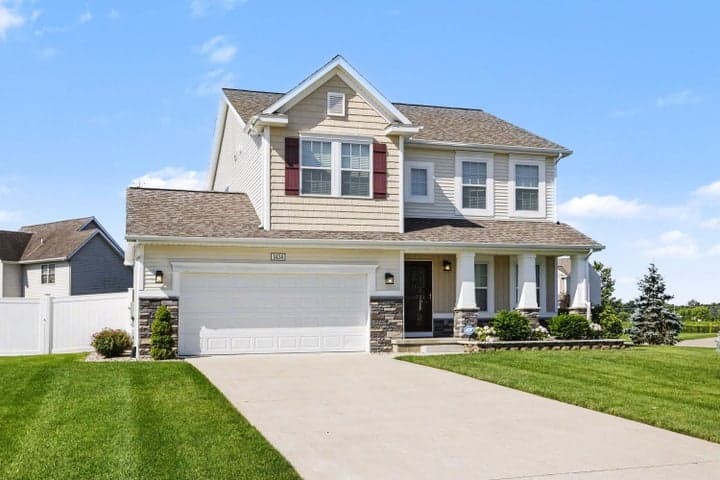 1434 Solak Court, St. Joseph, MI 49085