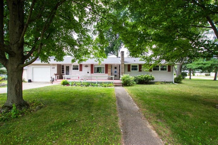 119 Cross Street, Dowagiac, MI 49047