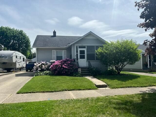 525 Sparks Street, Jackson, MI 49202