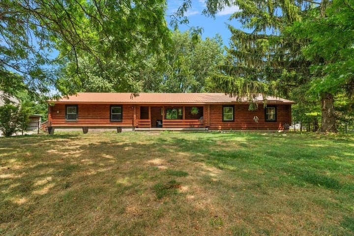 4613 34th Street, Zeeland, MI 49464